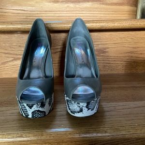 JustFab Grey with Snakeskin heel and platform, gently worn, Size 6